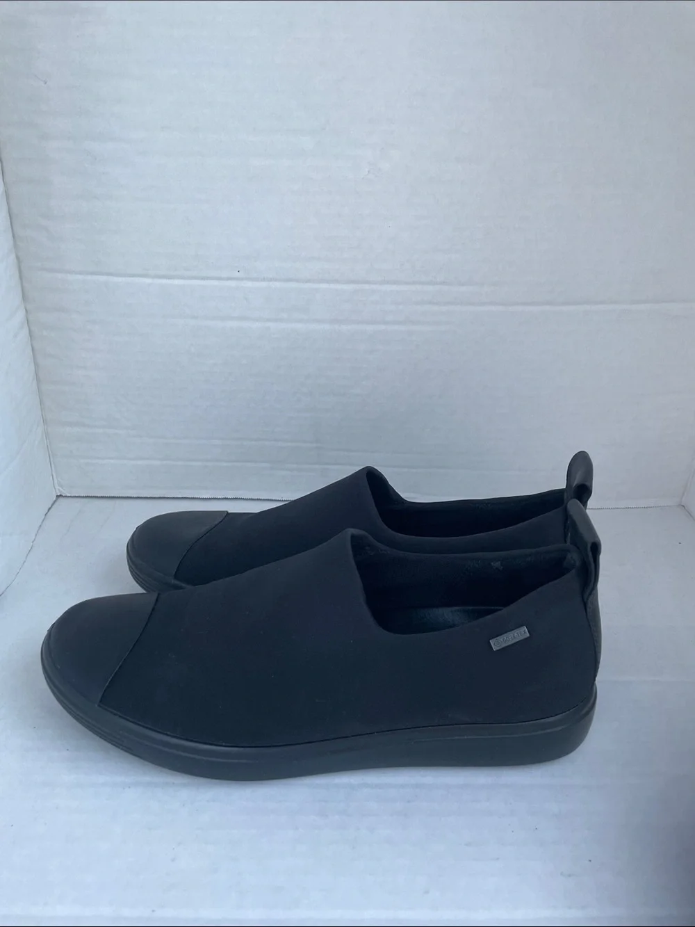 Ecco Black Slip-On Women's Sneakers